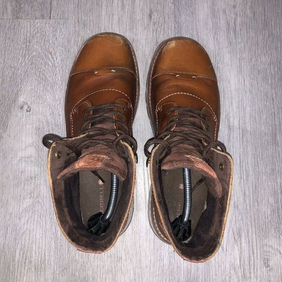 Merrell Brown Chukka Boots - Picture 5 of 10